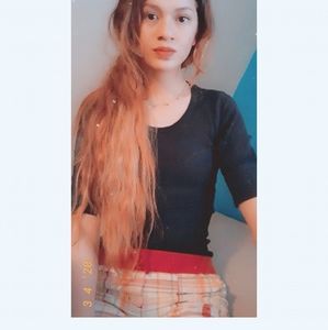 Meet your Posher, Angie